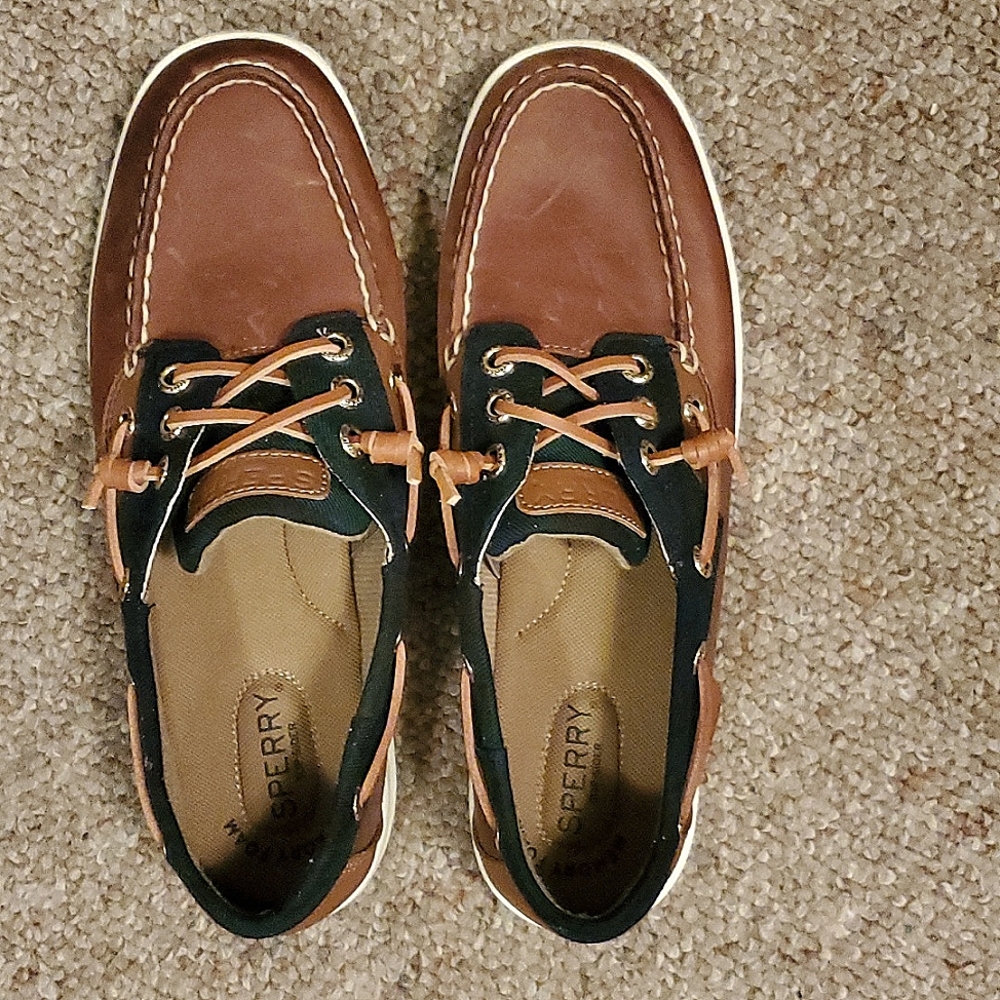 Sperrys womens shoes size 7.5